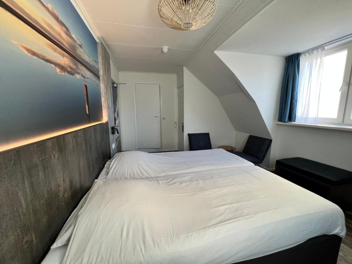 Hotel Nap Вест-Терсхелинг Екстериор снимка